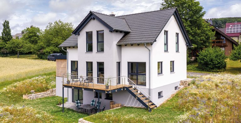 Einfamilienhaus mit Balkon Copyright: 
